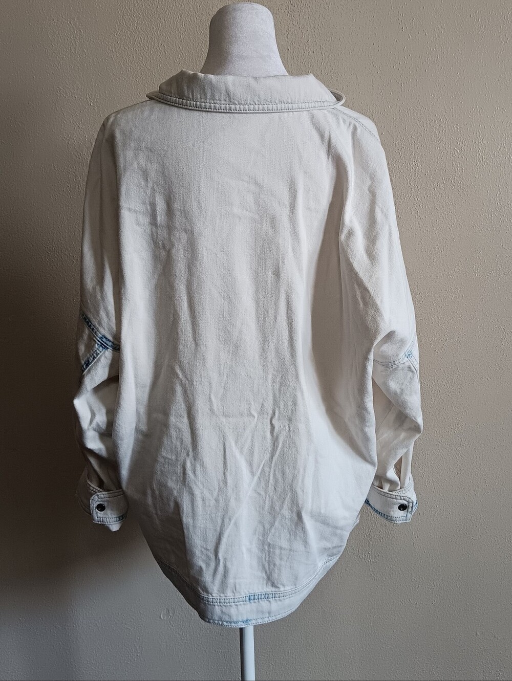 Cabi White, Blue, Button Front Utility Jacket Womens Size Small 100% Cotton - Picture 3 of 8
